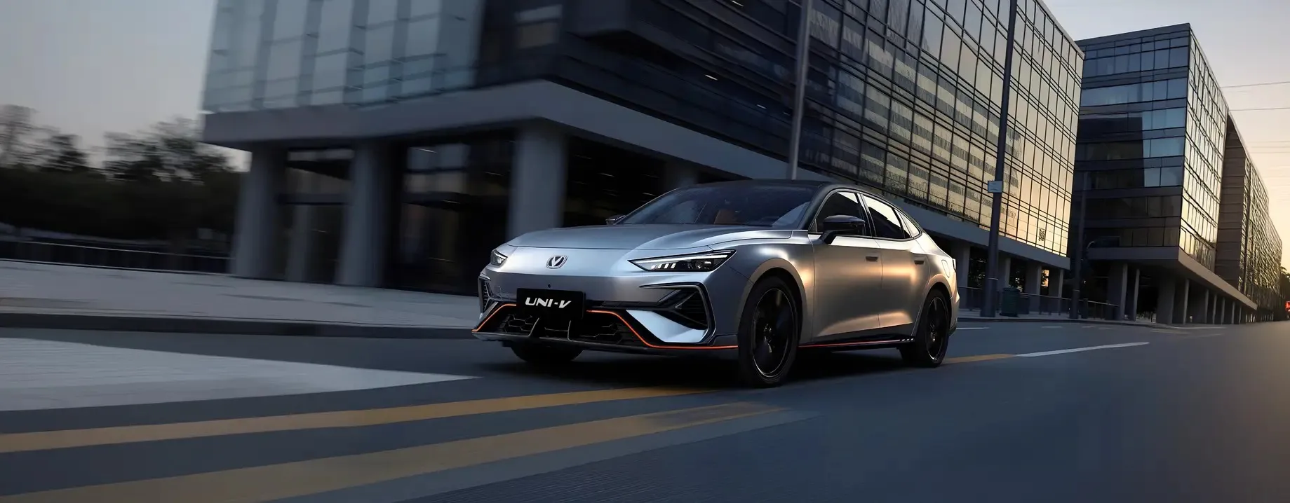 Changan UNI-V представлен в дилерских центрах MAJOR Changan Changan UNI-V представлен в дилерских центрах MAJOR Changan